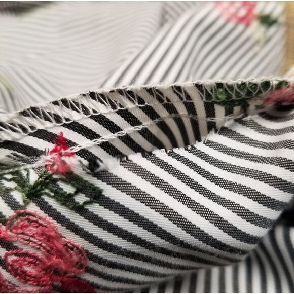 Calvin Klein Floral Embroidered  Button Up Blouse - Picture 12 of 14